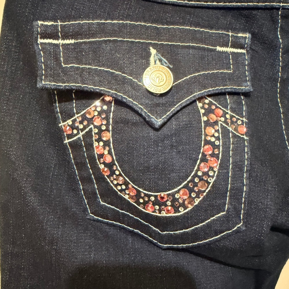 True Religion Billy Bootcut Jeans Dark Wash Pink Rhinestone Big T Stitch 27 Y2K - Picture 8 of 11